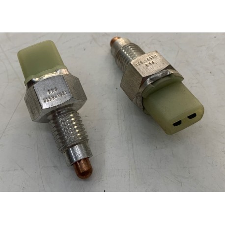 ΦΟΥΣΚΑ ΟΠΙΣΘΕΝ VW CORRADO 53I VW DERBY 86C VW GOLF II Mk2 19E VW JETTA II 165 VW POLO II 86C VW POLO ΚΟΥΠΕ COUPE 86C VW SCIROCCO