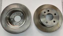 ΔΙΣΚΟΠΛΑΚΕΣ ΕΜΠΡΟΣ VW TRANSPORTER T3 Syncro ΓΙΑ ΟΧΗΜΑΤΑ ΜΕ ΕΛΑΣΤΙΚΑ 16 ΙΝΤΖΕΣ 277X16mm